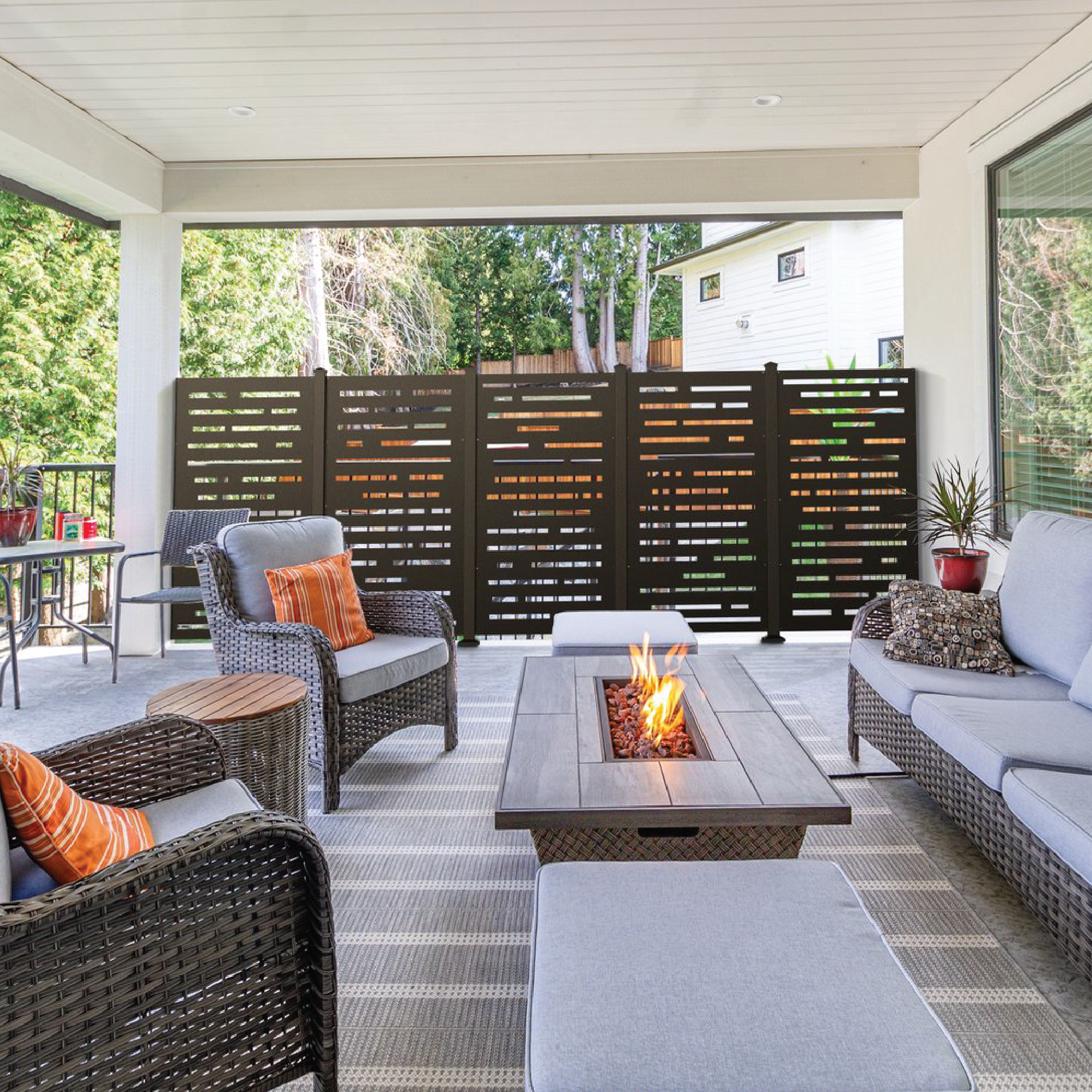 AMCO Fencing feature icons – fence contractor Ottawa